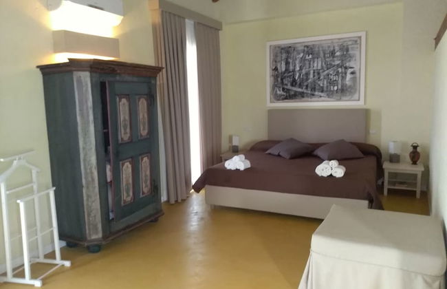 Falcon Home Resort - Photo 5