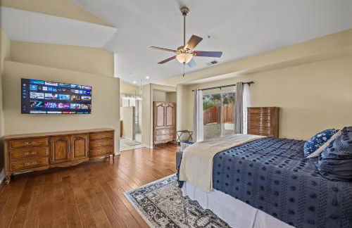 Explore Ramonas Vineyards Tranquil Home with Yard - Foto 14