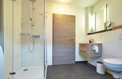 Exklusive Ferienwohnung auf dem Romanshof - Schwarzwald Plus Gastgeber - Photo 7