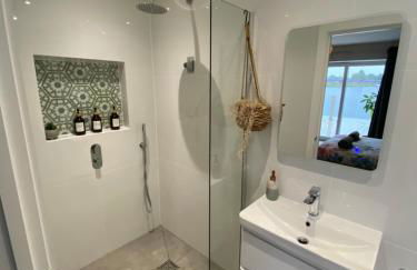 Luxurious and Peaceful Lakeside House, Clitheroe - Foto 15