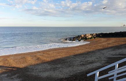 Martello Sunrise - Luxury 3-bedroom Seaview Beach House - Foto 7