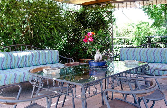 Villa in Alia With Pool & Olive Views - Photo 15