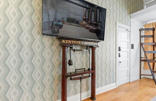 KING First Floor Sleep8 4Beds 2BA Swepson Escape - Foto 14