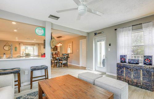 Private and Picturesque Escape on Lake Henry! - Foto 7