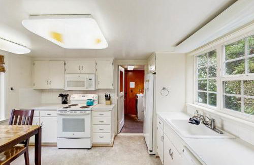 Whispering Seas with Hot Tub! - Foto 11