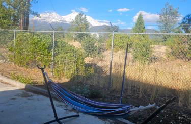 Cute Little House at Mt Shasta - Foto 15