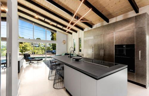 Hillside Luxury MidCentury Modern Spa Retreat View - Foto 49