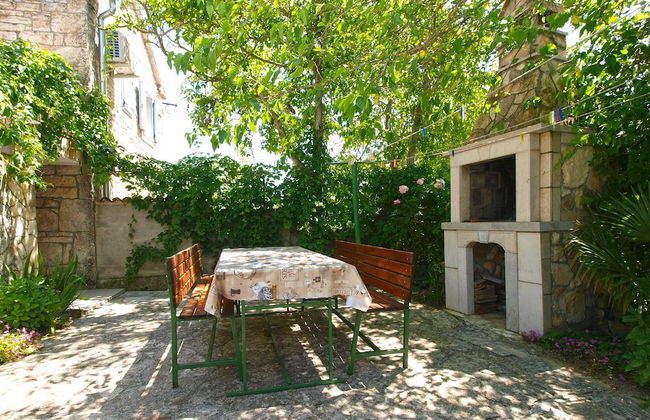 House 1909 - Photo 24