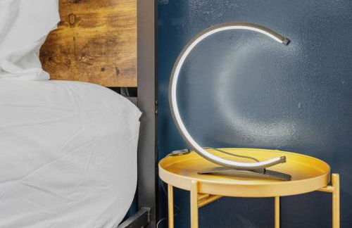 Renovated 6BR 2BA AC home and Game Room - Foto 30