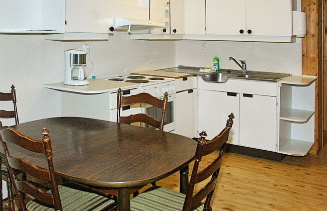 4 Person Holiday Home in Høyheimsvik - Photo 4
