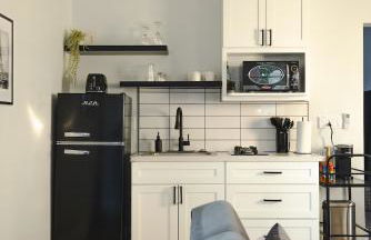 Modern Casita,Spa,Pool 10 Min to AZ Athletic Center - Photo 5