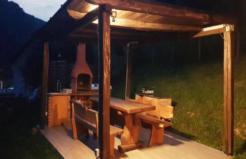 Tradicionalna zagorska drvena kuća Stara murva - Foto 25