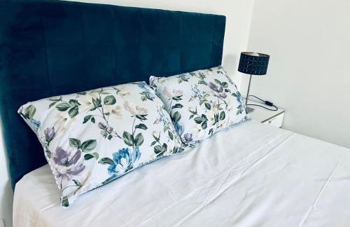 Wendy family flat with calm courtyard 3min for metro Paris in 10 mins - Foto 13