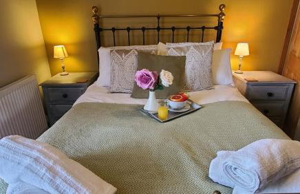 Druids Cottage a cosy 2 bedroom Cottage within a 5 minute drive from Cannock town centre - Foto 8