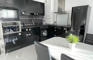 Grand F3 à 30mn de Paris - Terrasse + Parking privé - Foto 3