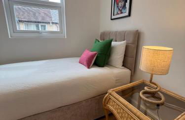 2025 Award Winner Liverpool Cherry House - 4 Bedrooms - Foto 53