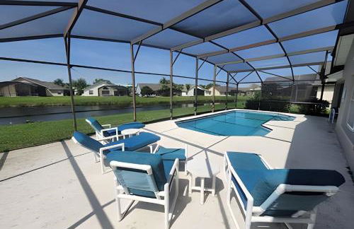 Lake View Pool Home near Disney and Shoppings - Foto 4