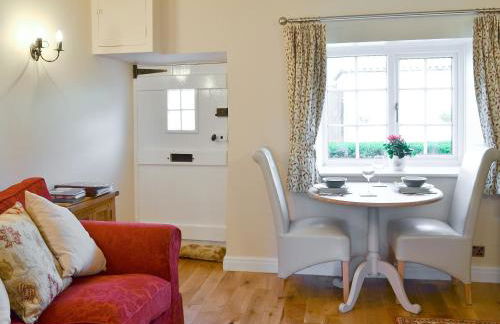 Hill View Cottage - Photo 4