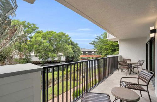 End Unit with Resort Views From Lanai - Foto 22