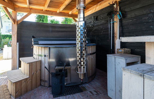 Forest Cabin With Pets - Photo 35