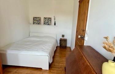 Proche plage, maison de bourg pleine de charme - Foto 10