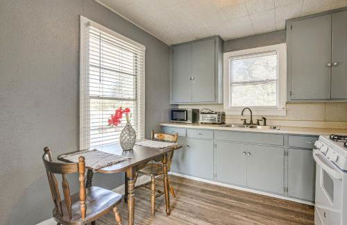 Near Sabine Lake Pet-Friendly Apt in Port Arthur - Foto 9