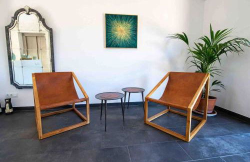 Idyllic 6 bed villa stunning sea view salt pool - Foto 18