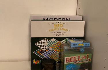 Beautiful House 7 min from Miami Airport w FREE parking - Photo 36