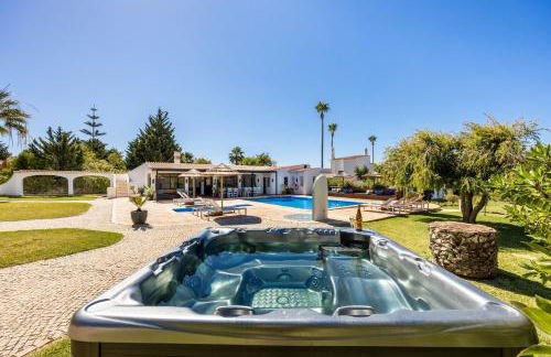 Amazing Carvoeiro Villa Villa Carvoeiro Grande 16 Bedrooms Private Pool - Foto 5