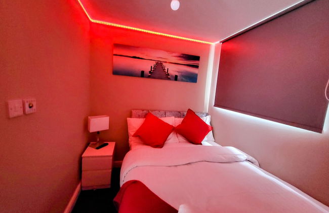 Comfortable Stay - LB Ave - Photo 10