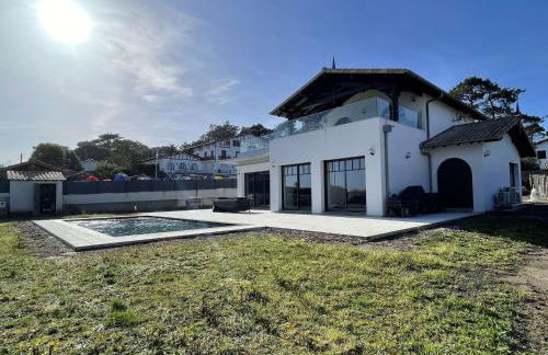 Villa 12 pers avec piscine chauffée et vue exceptionnelle, première ligne Bassin d'Arcachon - FR-1-736-32 - Foto 1