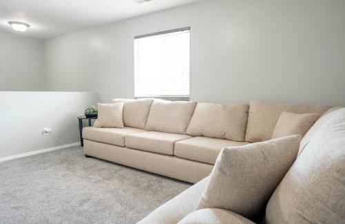 5040 Sqft l Sleeps 25 l Near Ski & Downtown SLC - Foto 5