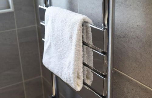 Spacious 4-Bed Family House - Foto 32