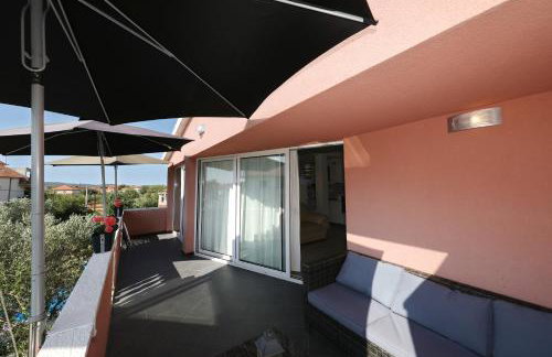 Apartment with private pool - Foto 14