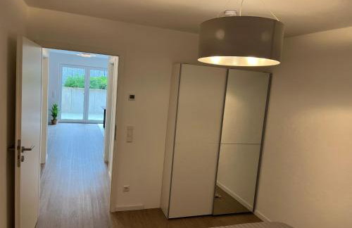Modernes Apartment mit großer Terrasse & Parkplatz - Foto 13