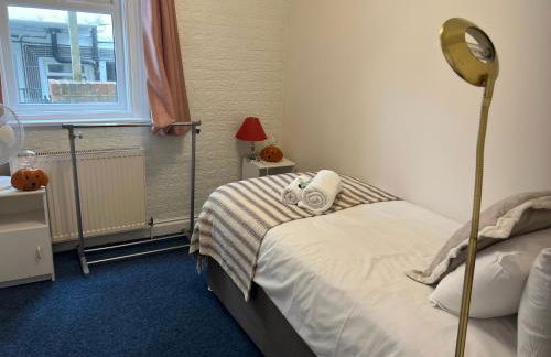 One Queens Gardens, Sea View Apartment, Eastbourne. - Foto 33