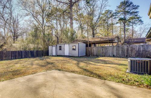 Family Home with Yard - 5 Mi to Jackson State Campus - Foto 27