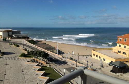 Heart Stone by the Sea - Foto 15