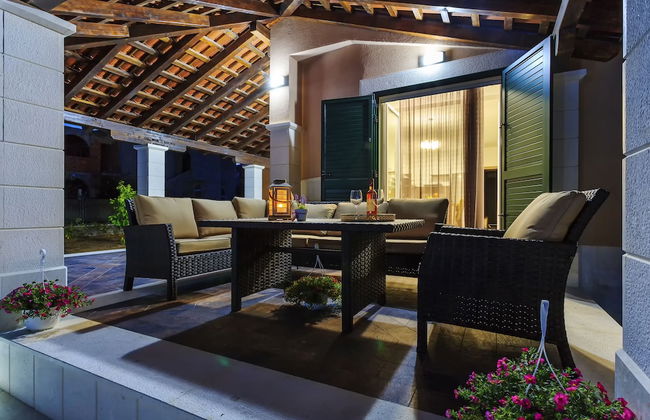 Villa Rusula - Foto 2