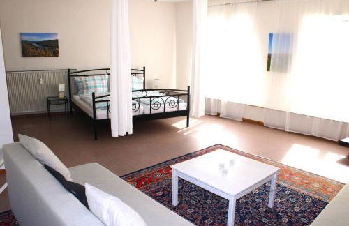 Ferienwohnung Altes Pfarrhaus mit Flair und Jufferblick - Foto 23