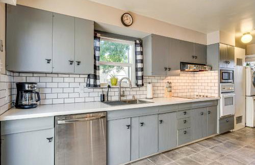 Less Than 1 Mi to Oakland As Park West Sacramento Home - Foto 9