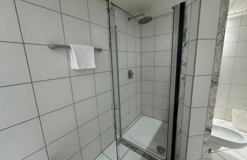 Entspannung pur! Privater Kinosaal & Whirlpool - Foto 11