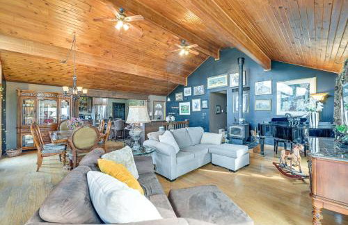 Beautiful and Unique Farmhouse 15 Mi to Saratoga - Foto 8