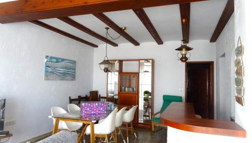 Villa at seafront with private garden-655 - Foto 5