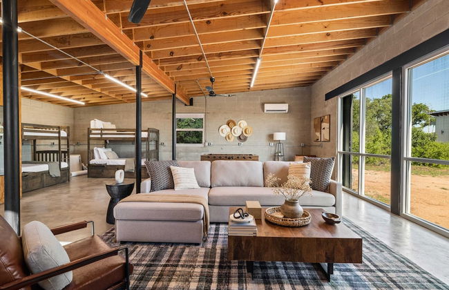 Lazo House - A Riverfront Retreat - Foto 2