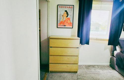 Comfy 3BR Flat on Quiet Street in Wollaton - Foto 26