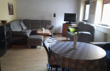 Ferienwohnungen an der Schusteracht Dachgeschoss und Souterrain - Foto 12