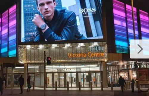 "Snooze Central" - City Centre Apartments above Victoria Centre Shopping Centre with full Kitchen in Milton Street - up to 4 Beds - most Central Location next to the Hilton Hotel - Outdoor Parking for Cars or Vans five pounds a day - Sunday 1pm Check-Out - Photo 77