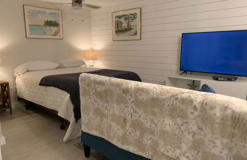 Tides Inn on the Bay Vacation Homes - Photo 19