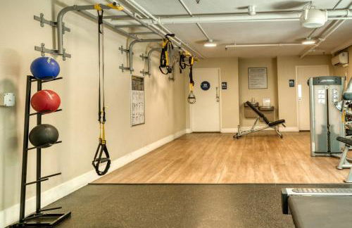 Pasadena 1BR w Gym Pool nr Colorado Ave LAX-862 - Foto 17